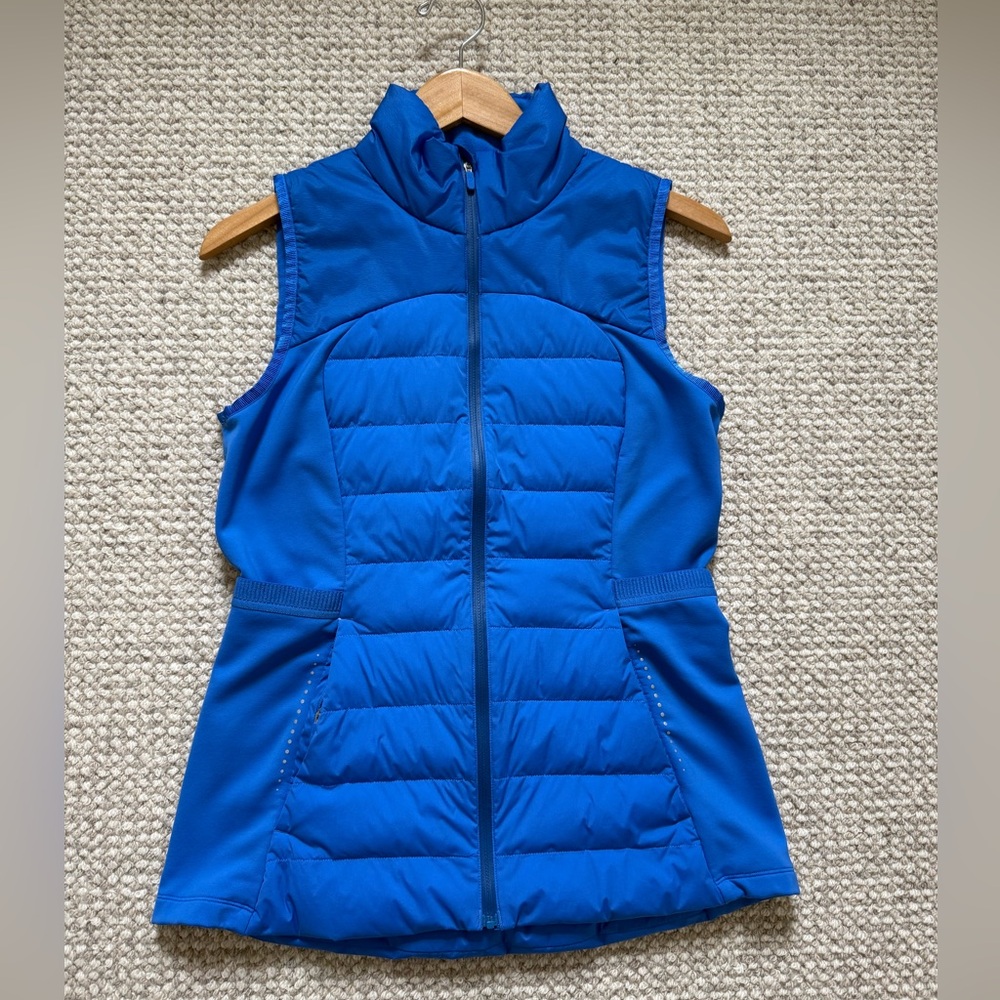 Lululemon Down For A Run Vest Women’s 8 Blue